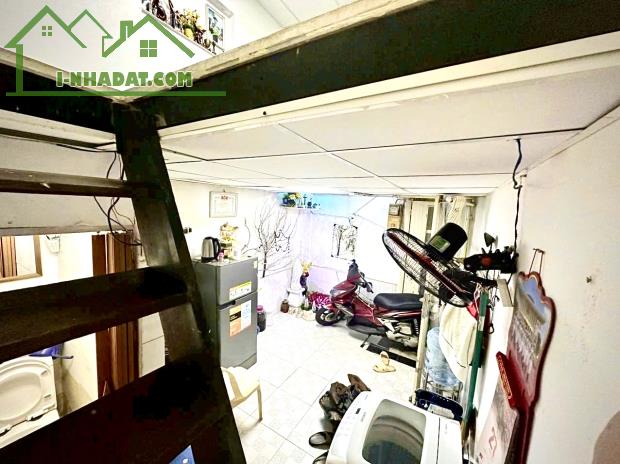 Bán nhà nhỏ ngay Thành Mỹ P8 Tân Bình DTSD 45m 3 tầng 2PN nhỉnh 1.6 tỷ - 1