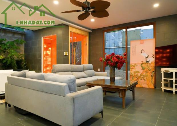 Bán Gấp VILLA Nghỉ Dưỡng Sân Vườn Hồ Bơi Đường Số 2 700m2 56,5 Tỷ TL - 2