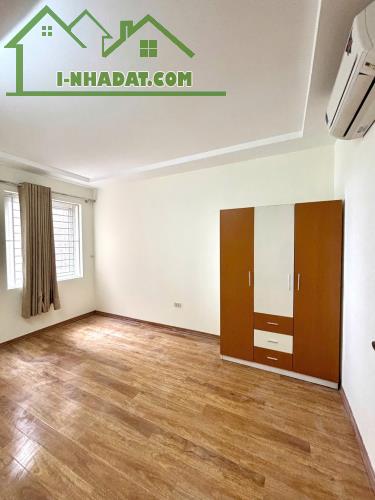 Cần Tiền Gấp Bán Căn Chung Cư Ruby Phúc Lợi, Long Biên  52m2, giá 2,85 tỷ - 2