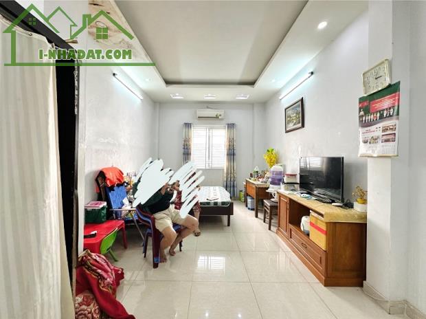 Bán nhà HXH KD Nguyễn Thái Bình, P12, Tân Bình, 90m2, 4 tầng. 10 phòng, Chỉ 12,x tỷ - 2