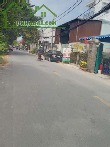 Biệt thự mặt tiền 3 tầng 112m2 ngang 7m xã Lê Minh Xuân Bình Chánh - 3