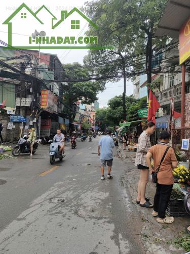 Bán gấp giá rẻ nhà ô tô, kinh doanh sầm uất 77m, 3 tầng, mặt tiền 5m, 8.1 tỷ Sóc Sơn, Hà