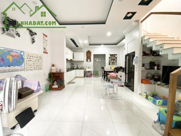 GIÁ RẺ, Bán Nhà Quang Trung, 50m2, 2 tầng mới, 3.9 tỷ TL 0964364745