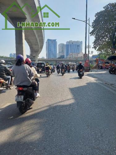 Mặt ngõ kinh doanh - 6 tầng thang máy - vài  bước ra đường Cầu Giấy