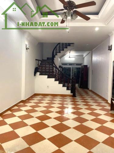 Cho thuê nhà liền kề Văn Quán 80m x 4 tầng giá 18 triệu 0903409888 - 1
