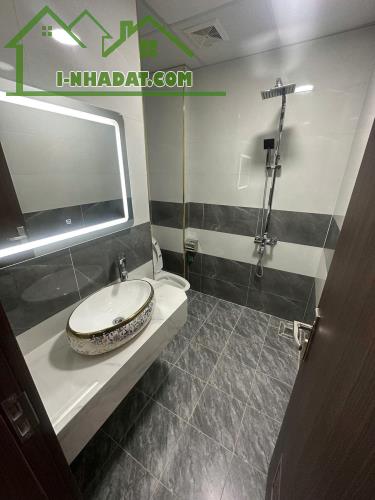 Bán Nhà Giang Biên, Long Biên 36m2, 6T, giá 7,5 tỷ ( ô tô vào nhà) - 3