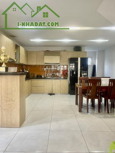 NHÀ BÌNH QUỚI 2 MẶT TIỀN - HẺM XE TẢI TRÁNH - DT 100m2 (5 x 20) - GIÁ 10.6T - 1
