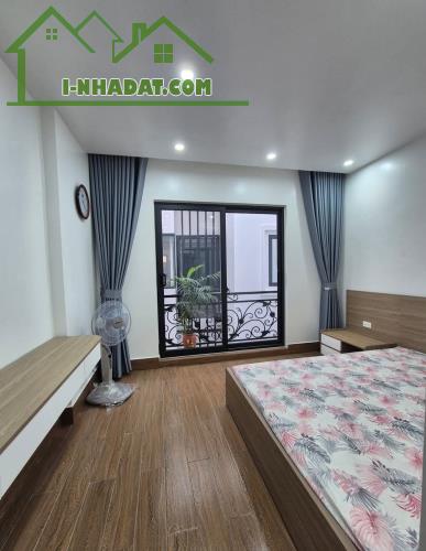 Bán nhà Văn Cao, Đằng Giang, Ngô Quyền, Hải Phòng. 4 tầng, 40m2, 3,2 tỷ. Ngang 4m, t2dn - 5