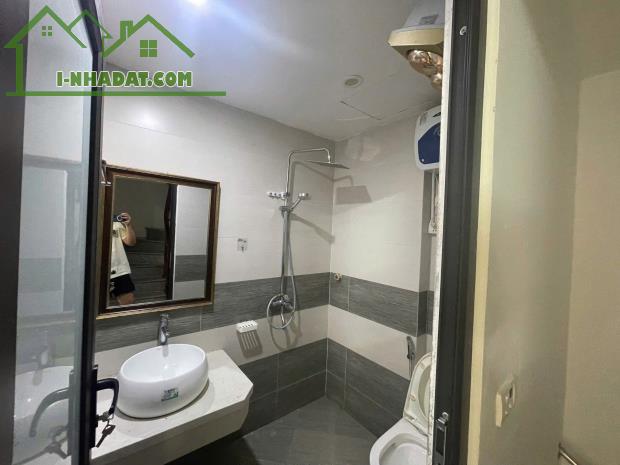 Cho thuê nhà riêng ngõ 521 Trương Định 5 tầng x 35m2, 3 ngủ, 4 vệ sinh, 11 Triệu ở gđ, - 1