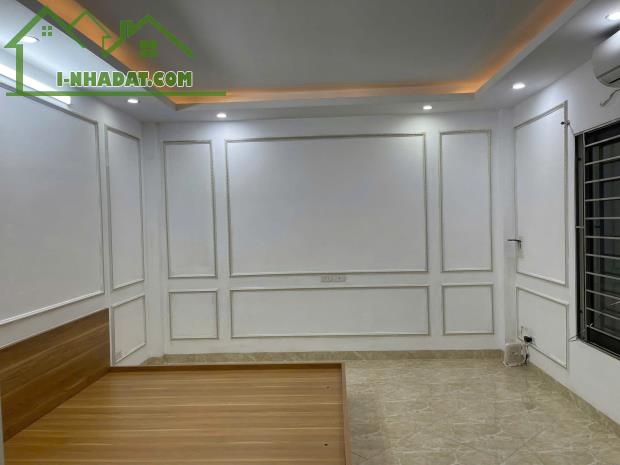 Cho thuê nhà riêng ngõ 521 Trương Định 5 tầng x 35m2, 3 ngủ, 4 vệ sinh, 11 Triệu ở gđ, - 3