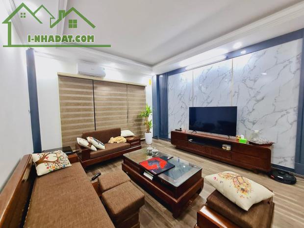 MẶT PHỐ HÀNG CHIẾU_HOÀN KIẾM_HÀ NỘI