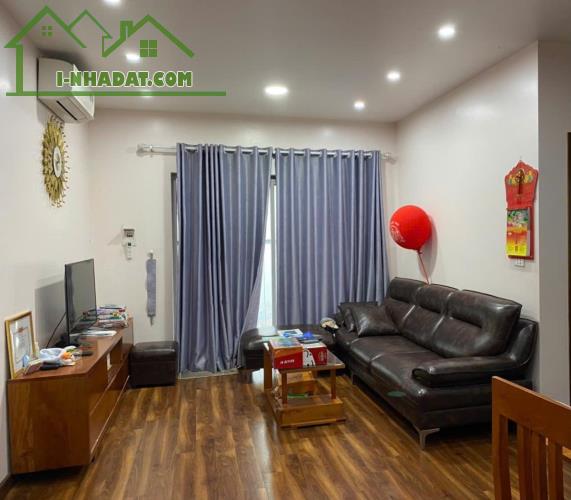 MẶT PHỐ HÀNG CHIẾU_HOÀN KIẾM_HÀ NỘI - 1