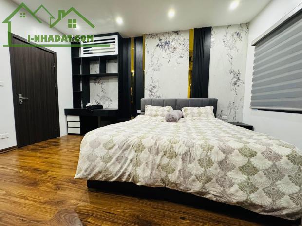 CỰC HIẾM ! BÁN NHÀ PHÂN LÔ - Ô TÔ LÙI CỬA - NGUYỄN CHÍ THANH 55M2 - 4 TẦNG - MẶT TIỀN 4M - 1