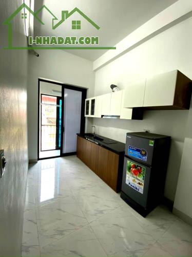 Chính chủ bán gấp nhà ngõ ô tô kinh doanh Ngõ 43 Trung Kính, Cầu Giấy; DT 48m2 – 4 tầng.