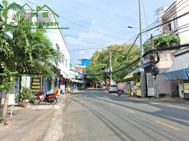 Bán Nhà Mặt Tiền KD Đỉnh Đường 10m 120m2 Trương Văn Thành Hiệp Phú Thủ Đức Chỉ 11 tỷ