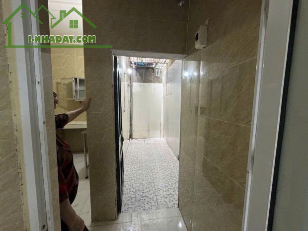 Cho thuê nhà Phố Tân Mai 50m2, 2 ngủ, 6.5 Triệu (có thương lượng) ở gđ, nhóm đi làm - 3