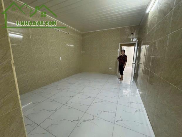 Cho thuê nhà Phố Tân Mai 50m2, 2 ngủ, 6.5 Triệu (có thương lượng) ở gđ, nhóm đi làm - 4