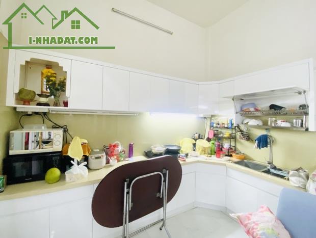 GIẢM CHÀO 200tr – Nhà Lô Góc 40m2 – 5m ra hẻm Ô TÔ – giá 4.9 tỷ - 2
