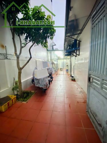 Cho thuê, sang nhượng Bếp trung tâm - Bếp sản xuất - sơ chế NVL tại Ngọc Thuỵ- Long Biên