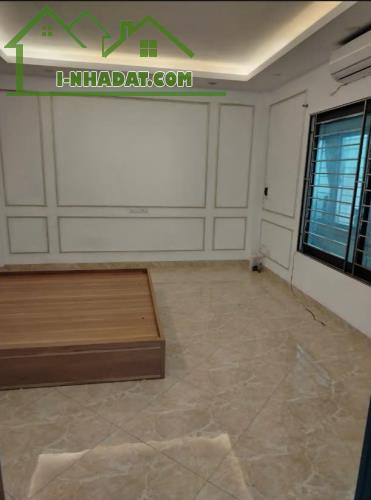 Cho thuê nhà ngõ 521 Trương Định, 5 tầng x 33m2, 3 ngủ khép kín, 12 Triệu/tháng - 4