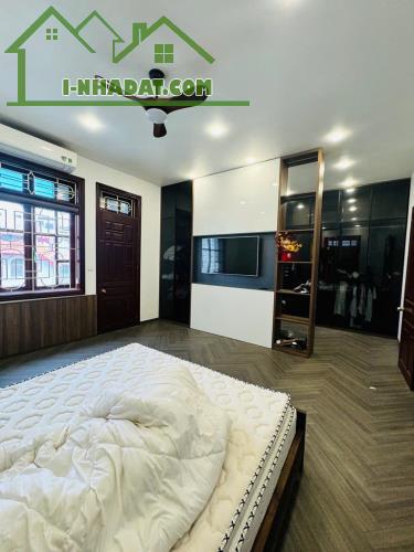HIẾM - 210M2 - NHÀ 4 TẦNG - NGÕ THÔNG - 4 THOÁNG - GARA Ô TÔ - BIỆT THỰ SÂN VƯỜN - HÀNG - 4
