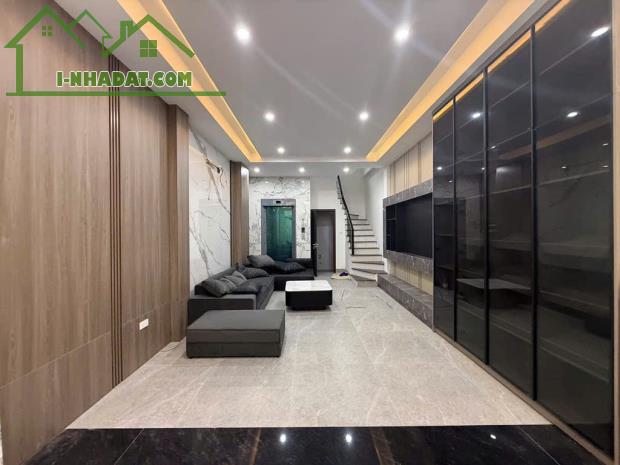 BÁN NHÀ ĐẸP NGUYỄN SƠN - 59.5M² - NHỈNH 14 TỶ – Ô TÔ VÀO NHÀ, THANG MÁY-THÔNG BÀN CỜ - 1