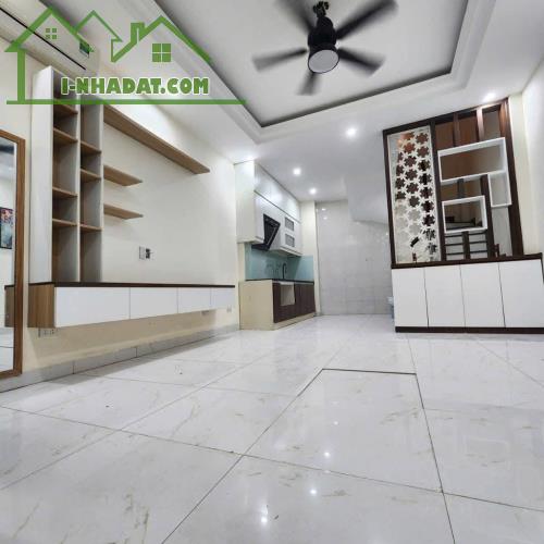 🏡 Nhà mới Ngọc Thụy, Long Biên, 30m2 x 4 tầng, Đủ nội thất, Ở ngay, Ko QH, giá 5 tỷ 2
