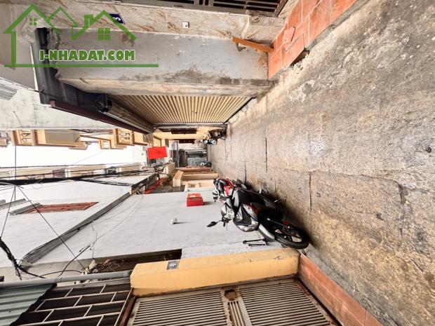 BÁN NHÀ NGÕ 103 CỔ NHUẾ NGAY SÁT CHỢ, DT 48M, 4 TẦNG, GIÁ 10.5 TỶ