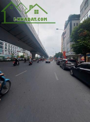 BÁN NHÀ MP : TRƯỜNG CHINH- thanh xuân               +DT:109m2 x 2t x 5.5m.mt
