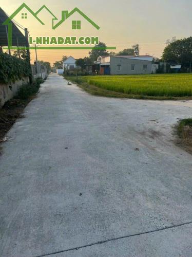 Chủ Gửi Bán Lô Đất Đức Hòa Thượng ,Đức Hòa , Long An Cách Tỉnh Lô 825 / 400m