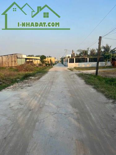 Chủ Gửi Bán Lô Đất Đức Hòa Thượng ,Đức Hòa , Long An Cách Tỉnh Lô 825 / 400m - 2