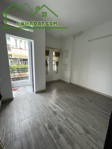 Bán gấp nhà hẻm xe tải thông Đình Phong Phú, Tăng Nhơn Phú B, 135m2, ngang 9m, 4 tỷ XXX - 2
