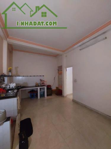 Kẹt tiền bán gấp nhà đường Dân Chủ, Quận Thủ Đức. sổ hồng riêng. Giá chỉ 2 tỷ 440 (TL) - 3