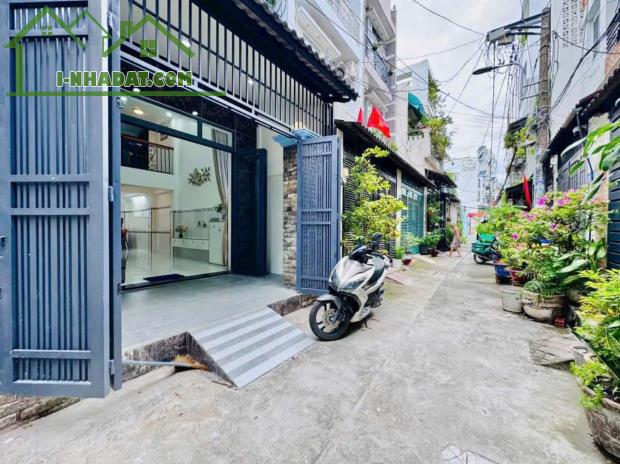 Cần tiền bán gấp căn nhà đường Vành Đai Tây, P. Bình An, Quận 2. Giá chỉ 3 tỷ 050 còn thươ - 1