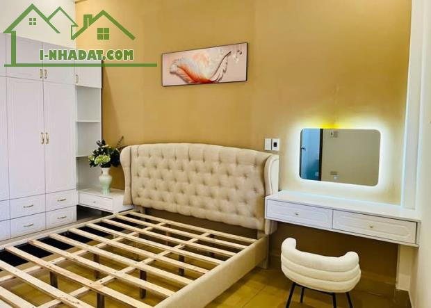 🏡 BÁN NHÀ ĐƯỜNG CHỢ KHÂM THIÊN - ĐỐNG ĐA - HÀ NỘI  💰 Giá bán: 20 tỷ 📏 Diện tích: 109m²