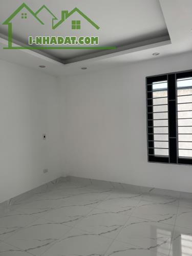 298 NGỌC HỒI - TẦM 5TỶ CÓ NHÀ MỚI 5TẦNG 40M2 NẰM TRONG KHU AN NINH - YÊN TĨNH - 2