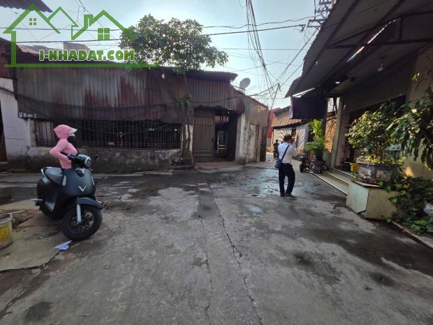 Đất nền tại , Hương Mạc, Từ Sơn, Bắc Ninh, đang chờ chủ mới. Diện tích 78m2, mặt tiền 4m - 2
