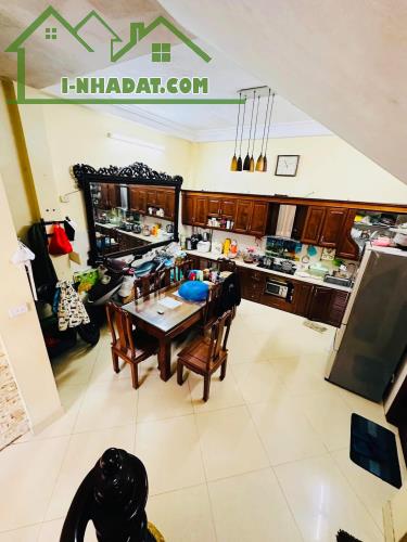 BÁN GẤP NHÀ PHỐ TRỊNH CÔNG SƠN LẠC LONG QUÂN TÂY HỒ 108M 3 TẦNG SÁT OTO GẦN HỒ NHỈNH 17 TỶ - 5