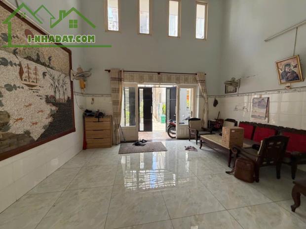 SIÊU PHẨM P13 TÂN BÌNH- NHÀ GA T3- Ô TÔ VÀO NHÀ NGAY CỘNG HOÀ DT 5,5x16M CHỈ 12,999 TỶ - 2