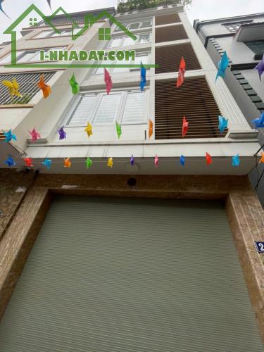 BÁN NHÀ MẶT NGÕ SÁT PHỐ 18 tỷ 55m 8 TẦNG MT 4m THANG MÁY CÁCH 1 NHÀ RA PHỐ ĐỘI CẤN BA ĐÌNH
