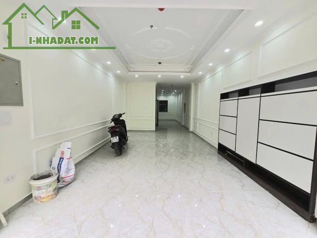 BÁN NHÀ MẶT NGÕ SÁT PHỐ 18 tỷ 55m 8 TẦNG MT 4m THANG MÁY CÁCH 1 NHÀ RA PHỐ ĐỘI CẤN BA ĐÌNH - 1