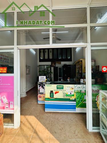 Cho thuê tầng 1 nhà mặt đường Trần Nguyên Hãn , Lê Chân . Phù hợp làm văn phòng , kinh doa