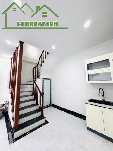 TRƯƠNG ĐỊNH-DT 50m x 6 TẦNG, CHỐT QUANH 7 TỶ-FULL NỘI-NỞ HẬU-HAI THOÁNG-GẦN Ô TÔ