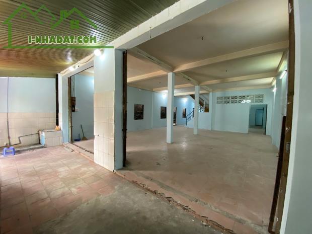 Cho thuê nhà mặt tiền Nguyễn Sơn, Tân Phú – vị trí đắc địa, phù hợp kinh doanh – 230m², 2 - 2