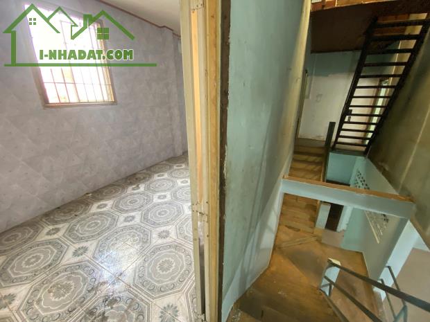 Cho thuê nhà mặt tiền Nguyễn Sơn, Tân Phú – vị trí đắc địa, phù hợp kinh doanh – 230m², 2 - 3