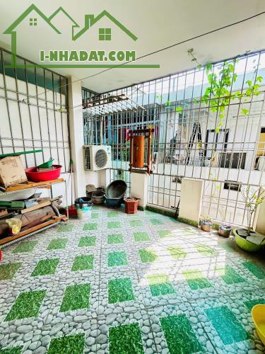 Cho thuê nhà nguyên căn ngõ hoà bình 7 minh khai - 4