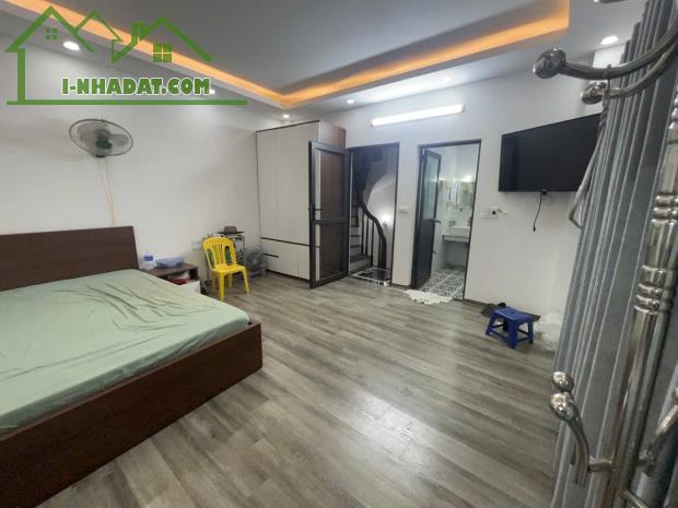 BÁN NHÀ HOÀNG MAI, NHÀ ĐẸP 5 TẦNG MẶT TIỀN RỘNG, GẦN ĐƯỜNG Ô TÔ THÔNG. - 1