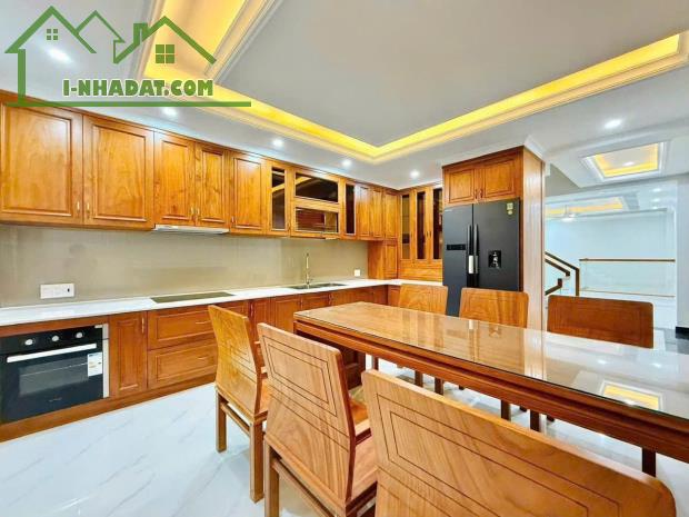 Nhà phố 5 lầu ngang 5m hẻm 380 Nguyễn Văn Khối DTSD 170m2 tặng NT gần CV chỉ 7 tỷ xíu. - 1