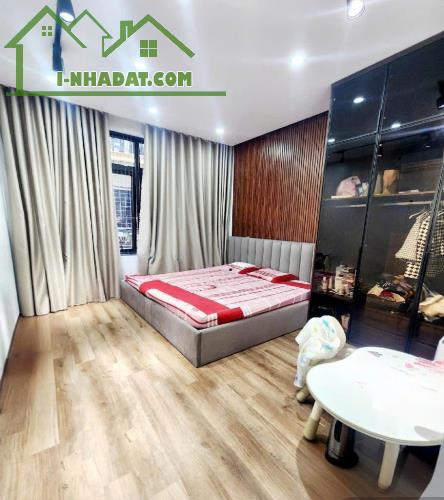 Phân Lô Quân Đội quận Hai Bà Trưng -DT 60m2x5T thang máy ô tô đỗ , vào nhà - 2