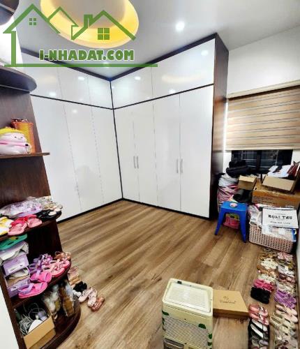 Phân Lô Quân Đội quận Hai Bà Trưng -DT 60m2x5T thang máy ô tô đỗ , vào nhà - 3